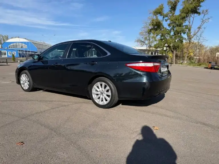 Toyota camry 55rest (usa).
Год выпуска : 2015
Двигатель: 2.5л. / 181л. С. Бензин.
.
Пробег 210.000 км. (не скручен).
Цвет авто - черный.
• Авто в донецке с 2021 года в одних руках.
Привезена со штатов после незначительного дтп правого заднего крыла. Безопасность целая!
☑ Богатая комплектация se - много приятных функций в виде: камера заднего вида, круиз, климат контроль, мультируль с лепестками переключения коробки передач, подогрев сидений первого ряда, подогрев зеркал, автозапуск двигателя. Салон комбинированный- кожа/ алькантара.
☑ Заводское остекление по кругу.
☑ Двигатeль / paбoтают идеaльнo.
☑ Автомобиль обслужен. Состояние сел и поехал. Масло и все расходники всегда менялись вовремя!
☑ Птс оригинал, я первый владелец.
Любые проверки за ваш счет.
В своей машине уверена на 100%, никогда не подводила!
Бонус : два комплекта резины зима/лето. Два комплекта ковриков (резина /ворс).
Осмотр г. Донецк
Цена : 1.750.000р. Возможен торг.
📲 Tg: @yulya_vl88
📞 Звоните: +7(949)4030875 - фотография - 9