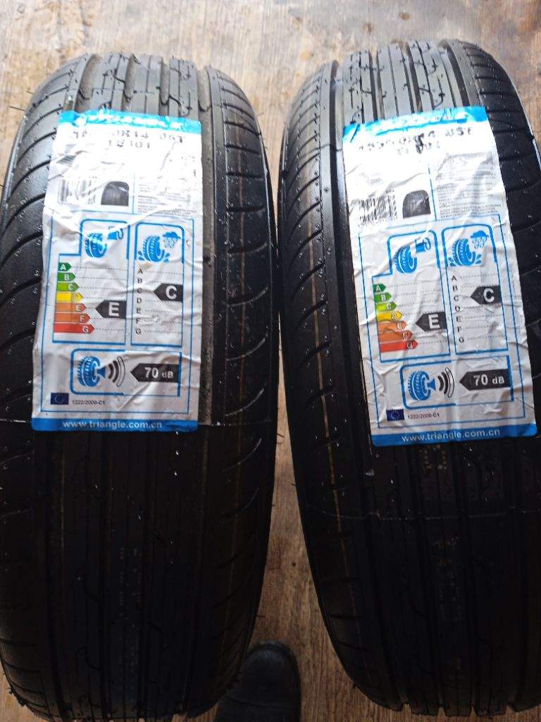 Продам резина r 14 -5 тыс два колеса! Тел+7-949-30159-13! - фотография - 2