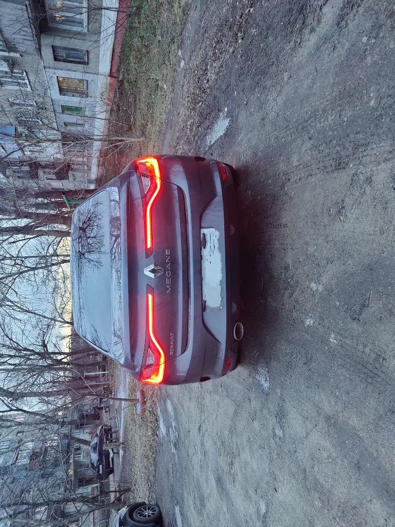 Продам renault megan 4.105000км оригинал пробег
2020 Года выпуска. С самым надёжным двигателем и коробкой механика, дизель
1.500 См куб. , 115 лошадей. Расход 5литров, в идеальном состоянии не бита не крашена 100% не красились даже бампера,
2-Х зонный климат-контроль,
Круиз-контроль, датчики света и дождя,
Дневные ходовые огни led
Задние фонари led bluetooth
Датчики давления в шинах
Полность обслужена,2комплекта ковриков салона,
,Не требует вложений, после большого т. О, замена масел, фильтров, колодок, и грм. Свердловск, +79591233949.1,5млн. Переоформление через гибдд на рф учёт.1550000руб - фотография - 8