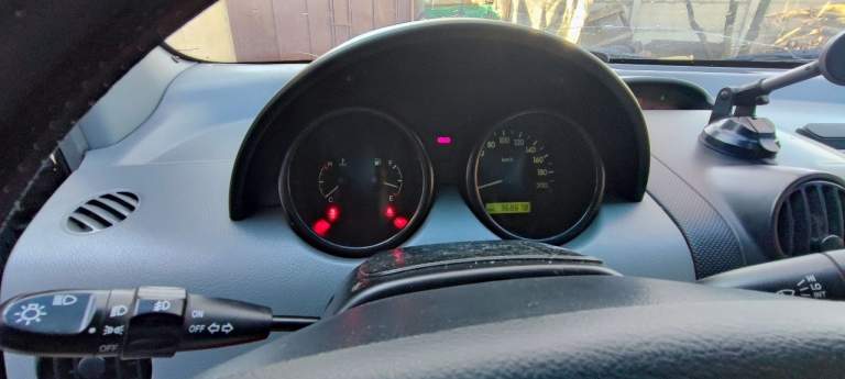 Продам chevrolet aveo 2005 года, двигатель 1.5 мкпп, гбо, электростеклоподьемники, сигнализация, музыка. Резина зима. Цена 350 тыс. Руб+ торг. +79493853660 - фотография - 29