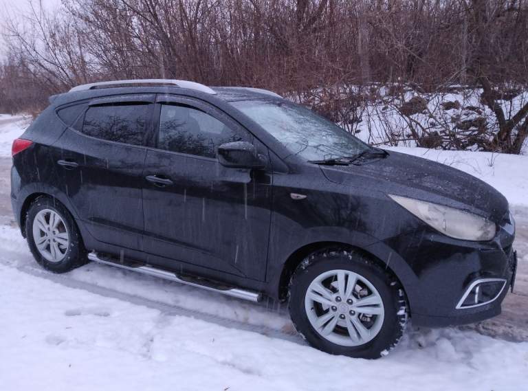 Продам hyundai ix 35. 2012 г. Полный привод. Коробка механика 2.0 л. Состояние хорошее. Пробег 120 000 км. Одна запись в птс. 1.650 руб. Тел. +79493554734. - фотография - 1