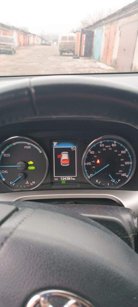 Toyota rav4 2016 hybrid (полный привод)

Авто в хорошей комплектации:

* Кожаный салон с алькантарой
* Электро-привод водительского сиденья
* Двух зонный климат-контроль
* Без ключевой доступ
* Подогрев сидений
* Электропривод багажника
* Кнопка старт стоп
* Круиз контроль
* Сигнализация пондора
* Птф
* Мультимедиа андроид
* Камера заднего вида

И многое другое…
Авто в идеальном состоянии

Возможен обмен на авто рав 4 гибрид с 21 года с моей доплатой.
Вин: jtmrjrev0gd018658
30000$
+7(949)4778984 Александр - фотография - 8