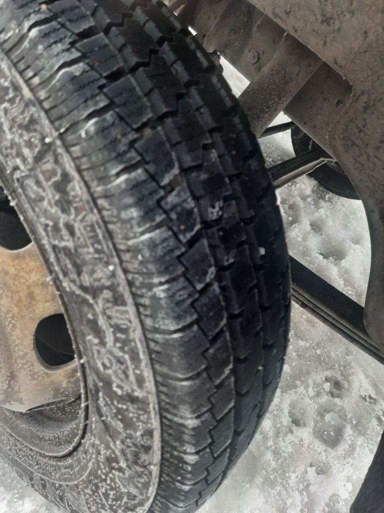 Продам газ 3302  2005г. В. Газ пропан. Возможна аренда с правом выкупа и гарантированной работой на данное авто. Машина на ходу, сел и начал работать. Резина новая. Все вопросы по телефону +7949 377-50-19 екатерина - фотография - 19