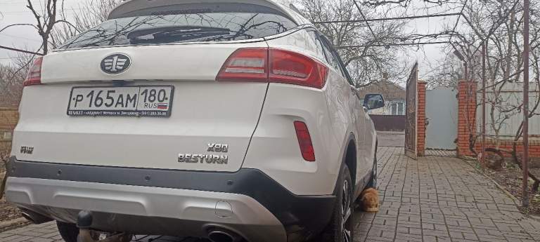 Автомобиль китайской сборки, оцинкован, то через 7-8 тыс. Крыша панорама, люк, прекрасная мульти медиа, блютуз, мп 4, гбо оборудование зарегистрировано в техпаспорте. Сделана качественная шумка. Машина задута и обработана. Пройдены все то. Не прокуренный салон. Не участвовала в дтп. Лкп в прекрасном состоянии. Фаркоп в наличии(для защиты) парктроники перед - зад и камера адаптивная. Климат-контроль, круиз-контроль, эл. Ручник, абс и все прибамбасы по движению и торможению есть. Я пенсионер и хочу коробку автомат. Возможен обмен на кроссовер с автоматом или роботом не старше 3 х лет с доплатой в ту или иную сторону. - фотография - 5