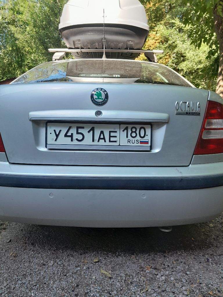Шкода октавия тур 2006г пробег 186000 в отличном состоянии в донецке 6 месяцев куплена в европе с документами порядок оформление любое подробне по т+79495516919 двигатель mpi 1.6+газ евро 4 заводская установка. Цвет серебристый. Цена 700000 - фотография - 1