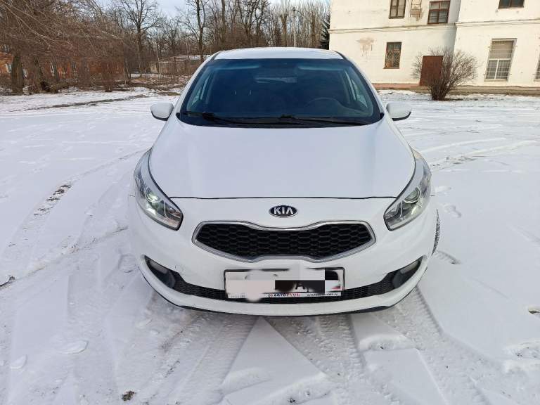 Продам kia ceed!
2013Г.
Мкпп: 6ст.
Пробег: 135.000 (подтвержден 100%).
Птс оригинал!
Не бита!
Все стекла родные!
В эксплуатации с февраля 2014 г.
Полный комплект ключей.
Два комплекта резины!
Вложений не требует!
Любые проверки за ваш счёт приветствуются!
Хороший торг реальному покупателю у капота!
Автотека свежая на руках.
Телефон: +79494122563
Цена: 1.250.000 т. Р. - фотография - 8