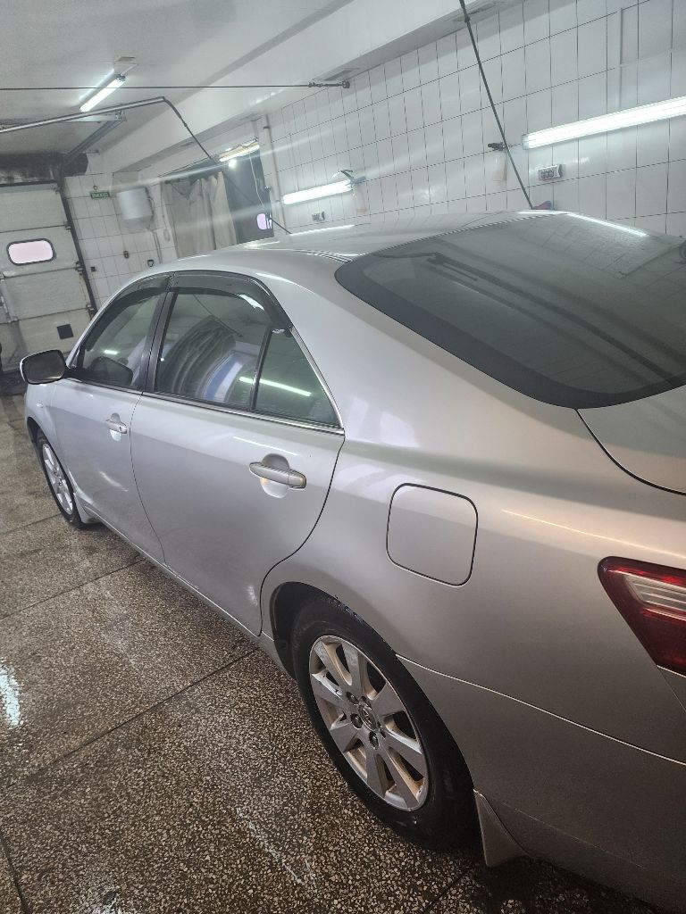 В продаже тойота камри 40 2007 г. В. , двигатель 2.4, акпп для этого двигателя максимальная комплектация, второй владелец 3 ключа пробег 362 400 км есть вся история эксплуатации автомобиля, установлено гбо, цена 1 290 000 торг у машины, все остальные вопросы по телефону +7 949 333 60 98, звонить с 9 до 21 - фотография - 3