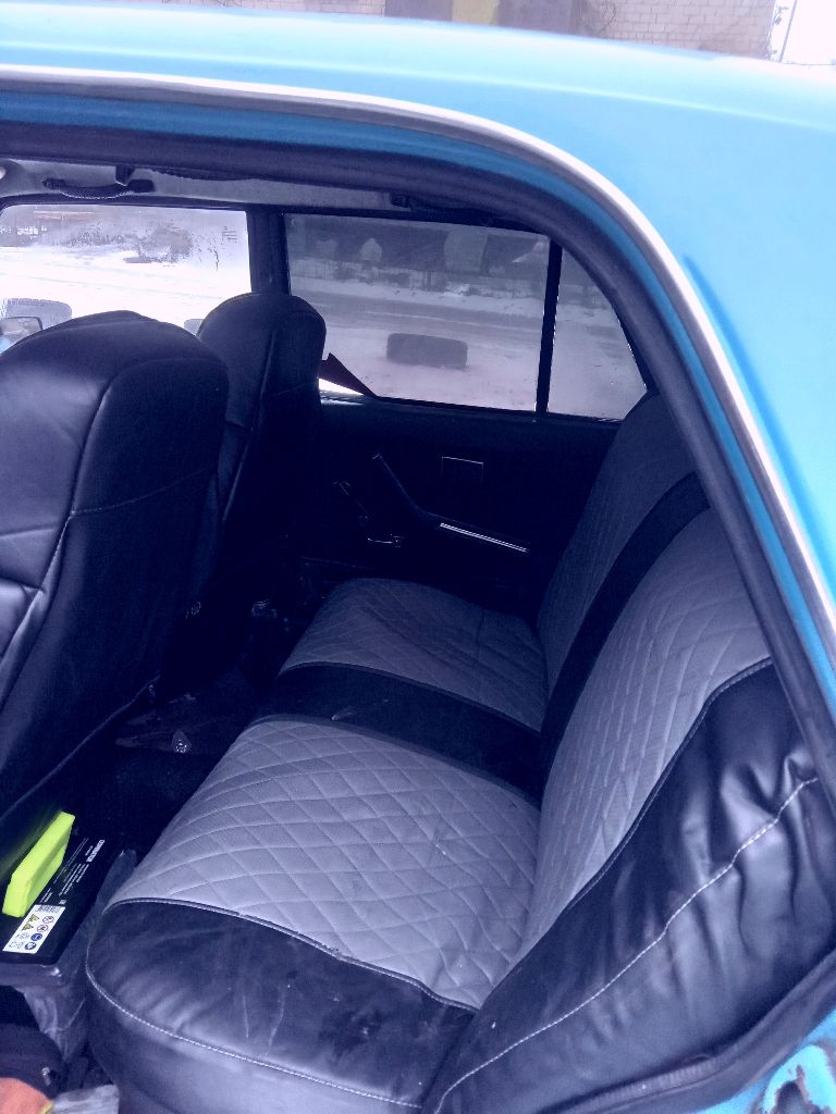 Продам ваз 21😯7 на ходу по машине кузов нормальный стойки стаканы ланжероны целые новый стартер новая резина зима на титанах проводка работает на ходу каждый день 100т звоните 79496468341 - фотография - 5