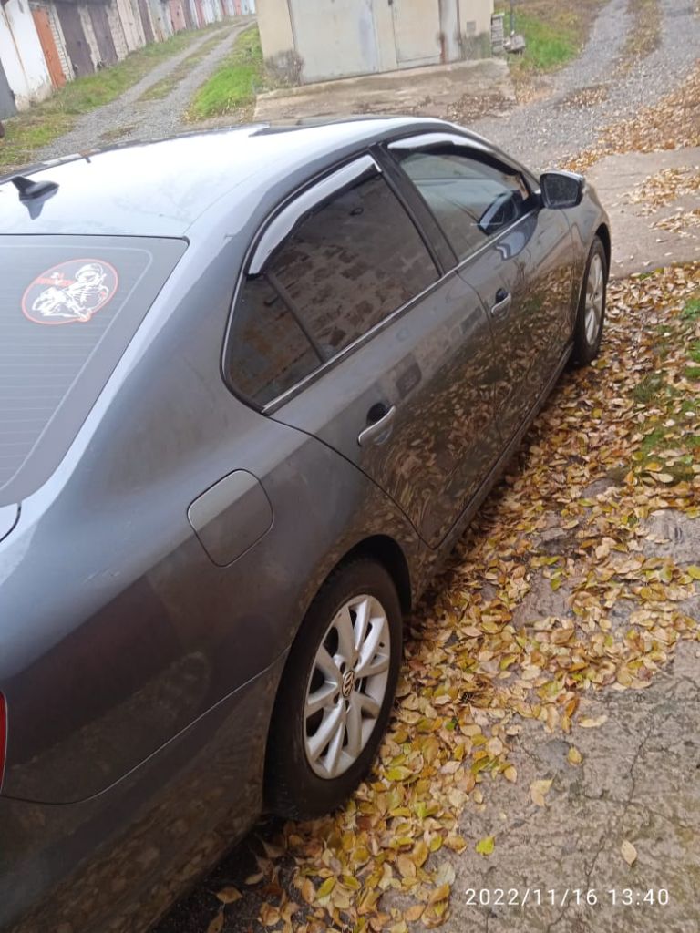 Продам volkswagen jetta 2012г. В. , 2.5л. , 133 000км, предмаксимальная комплектация, очень хорошее состояние, установлено гбо 2тыс. Км. Назад, машина полностью обслужена, целый салон, бережная эксплуатация.
1 200 000 Руб. Торг только у машины.
Звонить по телефону +7 949 321-85-65 или ватсап. Александр - фотография - 1