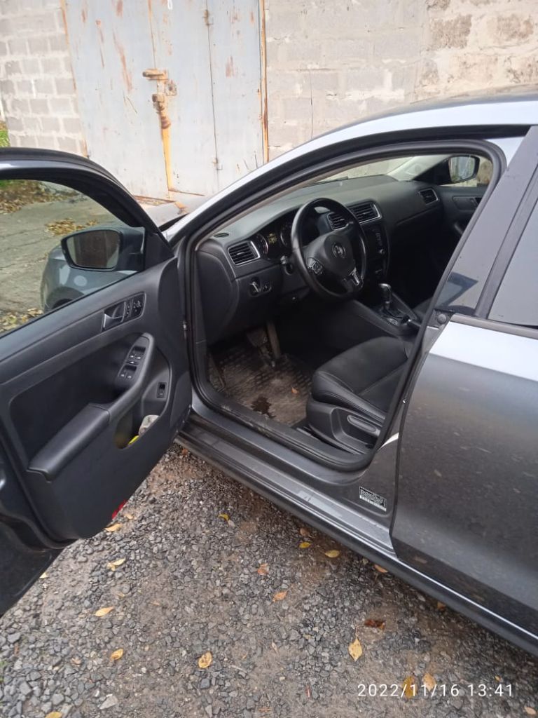 Продам volkswagen jetta 2012г. В. , 2.5л. , 133 000км, предмаксимальная комплектация, очень хорошее состояние, установлено гбо 2тыс. Км. Назад, машина полностью обслужена, целый салон, бережная эксплуатация.
1 200 000 Руб. Торг только у машины.
Звонить по телефону +7 949 321-85-65 или ватсап. Александр - фотография - 6