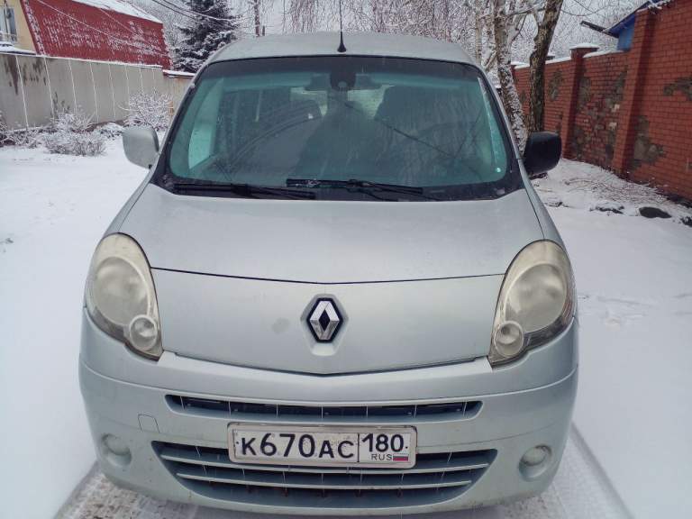Продам (по доверенности)рено кенго 2009г 252000 пробег оригинальный, кузов состояние отлично (оцинкован), салон хороший не затертый,1.5 дизель, новые форсунки, топливная, свечи накала, резина. Цена670000 торг. +79494833256 - фотография - 16