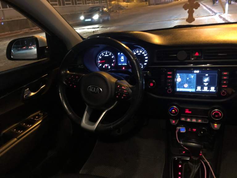 Kia rio iv 2018г 1.6 ат (123л. С. )
Комплектация prestige

Один хозяин, не бита не крашена, пробег реальный, все то в сервисной, в салоне не курили, сигнализация starline s96 с автозапуском и gps gsm, климат контроль, круиз контроль, обогрев лобового стекла, руля, и всех сидений, шины зима+лето nokian hakkapeliitta, коврики eva, регистратор + радар sho-mi wi-fi, шумка двери, полная комплектация, фары светодиоды, туманки светодиоды три цвета (холодный белый, желтый, теплый белый)
Любые проверки, птс оригинал.
+79499883377 - фотография - 5