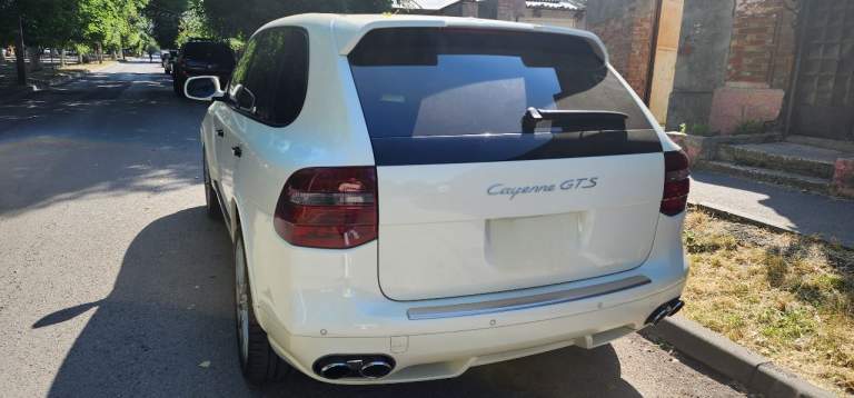 Продаю живой porsche cayenne gts 957, в идеальнейшем техническом и эстетическом состоянии, пробег 162000 родной 100%, эндоскоп вышлю по запросу( сделал 01.02.2024), ни малейшего намека на задиры обмен интересен. Кузов весь в родной краске, местами защищён в пленку, керамика сделана 03.02.2024, салон и идеальнейшем состоянии, тоже защищён составом. Пневма обслужена. В общем полностью в исправном состоянии, и прекрасно выглядит. Обмен интересен 89260771515 - фотография - 3