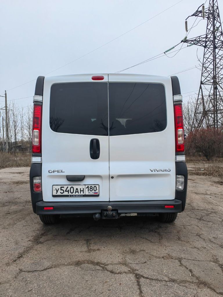Продам опель виваро 2011 г. Пассажир 8+1, длинная база. Пробег не скрученный 568 т км. Новая резина лето. В дтп не участвовал. Находится г шахтёрск. Цена 1 500 000. Небольшой торг. +79493691323 - фотография - 3