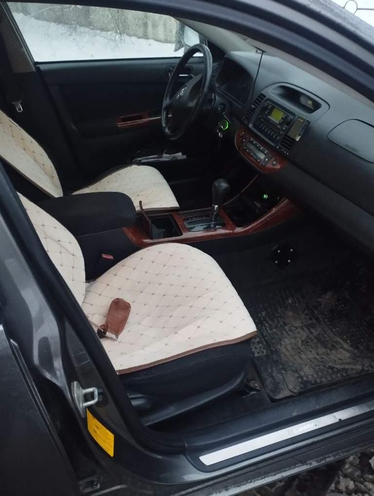 Продам toyota camry 30 2.4 на автомате авто в отличном состоянии всё работает без нареканий также отдам второй комплект резины на литых дисках toyota + новые запчасти собственник, полное переоформление цена 720000 р. Причина продажи покупка нового авто.
+79493973710
Телега +79493973710
Харцызск - фотография - 18