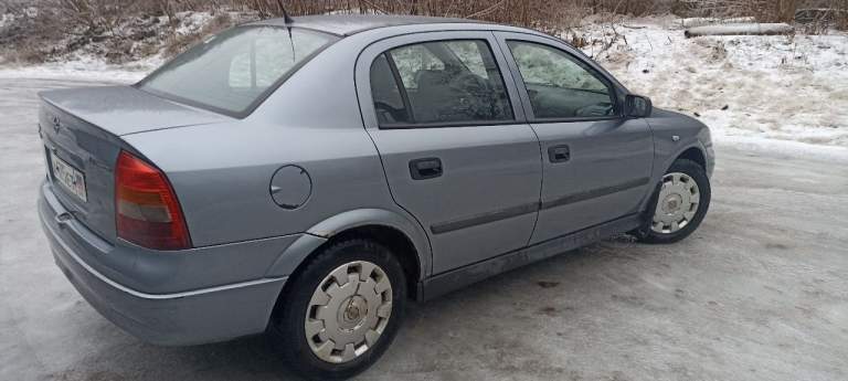 Продам opel astra g 1.4, механика, газ-бензин, 2006г. (2007 куплен в салоне донецка) пробег 294тыс, кузов в хорошем состоянии, мотор самый простой 8 клапанный(цепной), кондиционер (заправлен), 2ключа, резина лето новая на титанах, зима на штампах. Один хозяин, юридически чистая. Документы в полном порядке, переоформление в мрэо(или дкп) цена 490тыс. Р. Разумный торг у капота. Осмотр горловка.
+79493125129 - фотография - 2