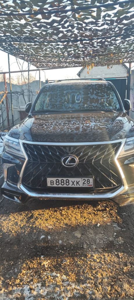 Продам легендарный японский внедорожник премиум класса lexus lx570 2013 года в максимальной комплектации. .. Привезен с дальнего востока в этом году. .. Все работает на 5, сел и поехал. .. Единственный в нашем городе! Цена 6🍋, торга нет!звонить, писать +79493387175 - фотография - 6