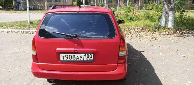 Продам opel astra g универсал 1999 года. Объём двигателя 1.6. По кузову нареканий нет, кузов оцинкован, по лакокрасочному покрытию есть дефекты. Пробег 232000. Пол года назад поменяна помпа, ремень грм, две недели назад поменяны колодки. Стоит новый стартер. Была замена радиатора охлаждения плюс патрубки. Стоит новая летняя резина. Документы переоформлены с днр на рф учёт. Г. Горловка. Остальные вопросы по телефону. Цена 450000. Торг. +79493268273 - фотография - 9