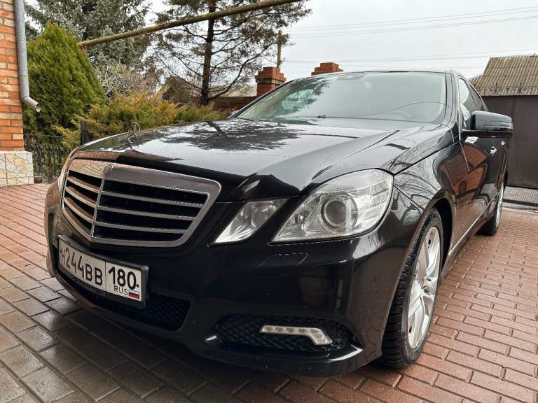 E-class 350 4matic, объём (3.5 бензин)
-2010 Года выпуска-автомобиль в отличном состоянии, без нареканий, самая полная комплектация, машина недавно прошла то, заменены все масла и фильтра, кузов покрыт жидким стеклом.
Пробег 271 тыс. Км.
Цена 1 770 000 руб.
Для получения более подробной информации звоните:+79495994128 - фотография - 5