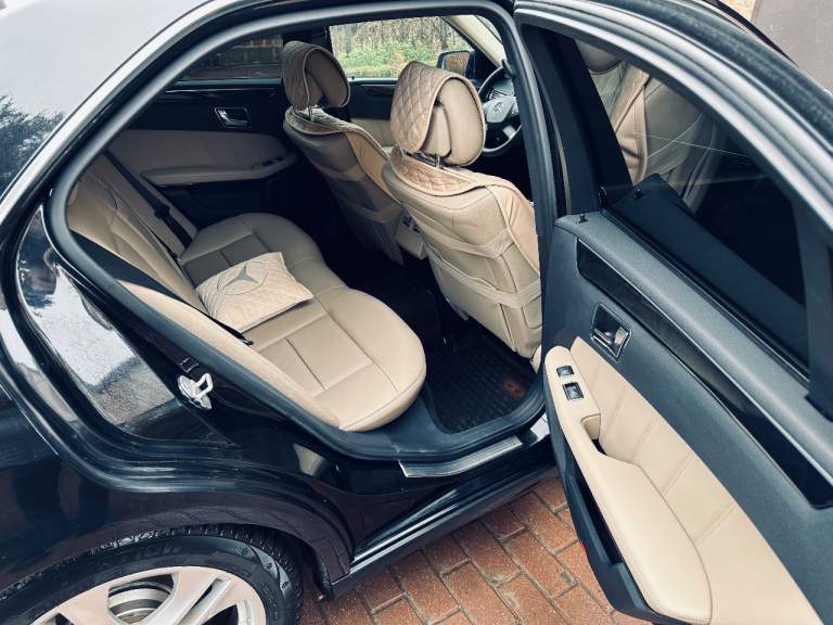 E-class 350 4matic, объём (3.5 бензин)
-2010 Года выпуска-автомобиль в отличном состоянии, без нареканий, самая полная комплектация, машина недавно прошла то, заменены все масла и фильтра, кузов покрыт жидким стеклом.
Пробег 271 тыс. Км.
Цена 1 770 000 руб.
Для получения более подробной информации звоните:+79495994128 - фотография - 8