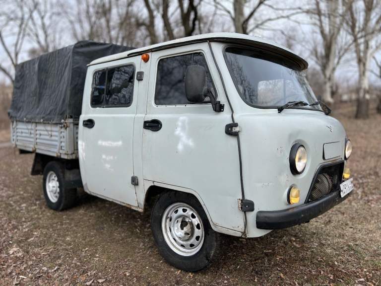 🇷🇺⛔️⛔️⛔️Продам уаз фермер. 4x4⛔️⛔️⛔️инжектор автомобиль в очень хорошем состояние, полный привод работает, масло негде не течет, печка греет, дворники и свет работают, двигатель не дымит не троит едет мягко и плавно. Год:2010 документы в полном порядке все номера рамы кузова и кабины читаются. Резина хорошая зима +79493163191 донецк цена:610т. Рублей - фотография - 2