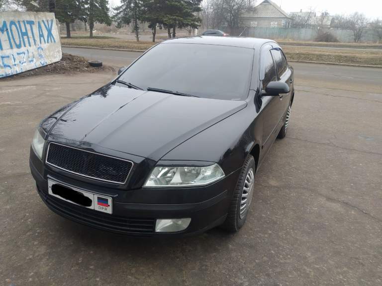 Продам шкода октавия а5, комплектация элеганс. Мотор fsi 2л. Кожаный салон, ксенон, без дтп, один хозяин. Без рыжиков, не гнилая. Все обслуживается вовремя и с нормальных запчастей. 2008г. Цена 750 000р. Торг реальному покупателю. Интересен обмен на джип (китай не предлагать) с моей доплатой. Осмотр в г. Харцызске. Тел +7 949 315 28 43 - фотография - 5