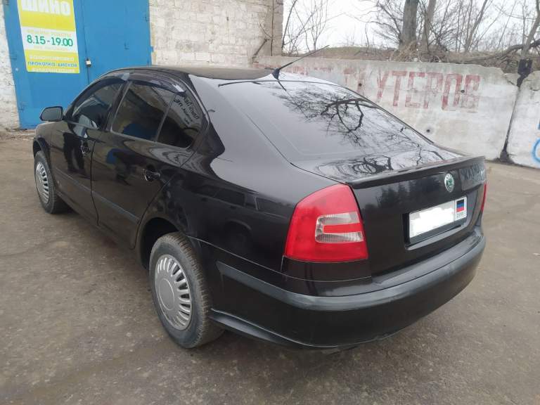 Продам шкода октавия а5, комплектация элеганс. Мотор fsi 2л. Кожаный салон, ксенон, без дтп, один хозяин. Без рыжиков, не гнилая. Все обслуживается вовремя и с нормальных запчастей. 2008г. Цена 750 000р. Торг реальному покупателю. Интересен обмен на джип (китай не предлагать) с моей доплатой. Осмотр в г. Харцызске. Тел +7 949 315 28 43 - фотография - 17