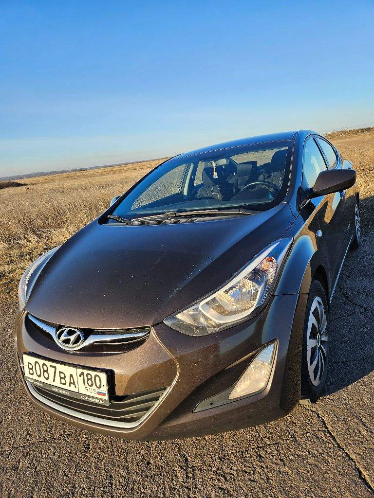Продам hyundai elantra 2014года в хорошем состоянии. Вся в родном окрасе, пробег родной 113тысяч. Коробка автомат, подогрев передних сидений, климат контроль. Все вопросы по номеру +79493292343
Цена 1400000,торг присутствует - фотография - 1