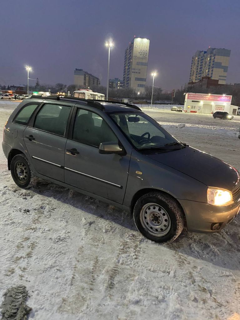 Продам lada kalina универсал 1.6, 16 клапанов
2010 Г
Комплектация luxe
Пробег 160 тыс.
1 Хозяин
Коробка, двигатель отс
По кузову идеал, в родной краске без шпакли!
Не гнилая, почти как с салона
Электростеклоподъемники передних и задних стекол, подогрев передних сидений, электро-регулировка зеркал, подогрев заднего стекла,
Новые фары, ролик генератора, генератор, стойки в круг, задние барабаны в сборе, тросик ручника, термостат, радиатор, печка, фары, крылья, капот, бампер. Т. К были при тертости
Все вопросы по телефону находиться в мариуполе
Цена 520 тыс рублей
8-949-563-21-87 Сергей - фотография - 3