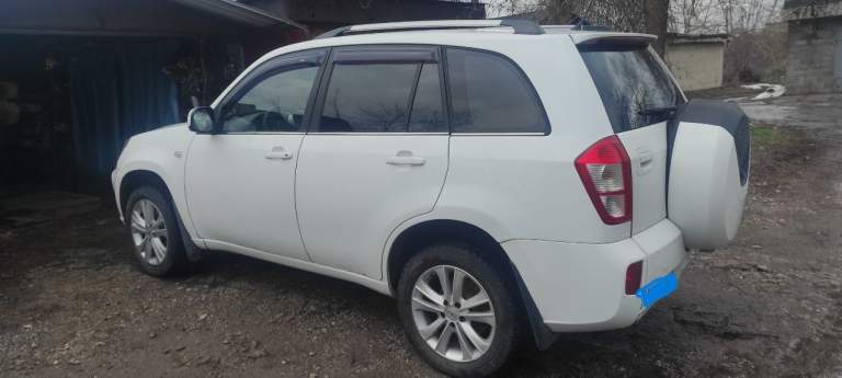 Продам chery tiggo 2013года выпуска. Приобретался в автосалоне у официального дилера.

Родной пробег 80 тыс. , гаражное хранение, один хозяин (собственник по птс). Без дтп. Удовлетворительное состояние (по кузову есть "рыжики"), ни один элемент не перекрашивался.
Установлен газ. Кондиционер, подогрев передних сидений, парктроник.
Адекватный торг.
Больше информации по тел. +79493294309 роман. - фотография - 3