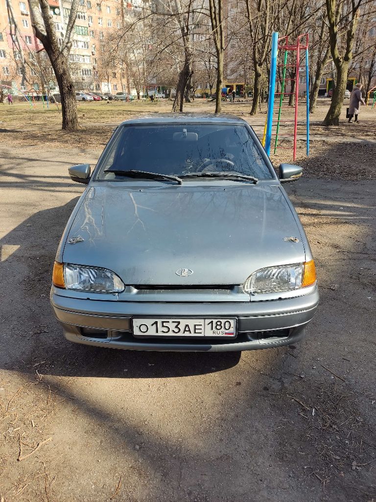 Продам lada 2115 2005г, много чего поменяно. Новый грм, новый вакумник, новый трос сцепления, снималась головка(менялась прокладка гбц), прокладка коллектора, прокладка впуск-выпуск, масло менялось вовремя. Новый бензонасос, новый фильтр масляный и бензиновый.
Новый термостат. Новые стойки стабилизатора. Новый радиатор печки в салоне жара. Лето литье, зима на штампах(2 новых 2 60℅) хорошая музыка - магнитола pioneer, на полке griffon mid bass 20-тки. Бока machete 16-ри, салон не прокуриный. Подсветка по всему салону в ногах, всё светится всё моргает. Документы в порядке, я хозяин. 210торг на месте. Макеевка +79494182746 - фотография - 1
