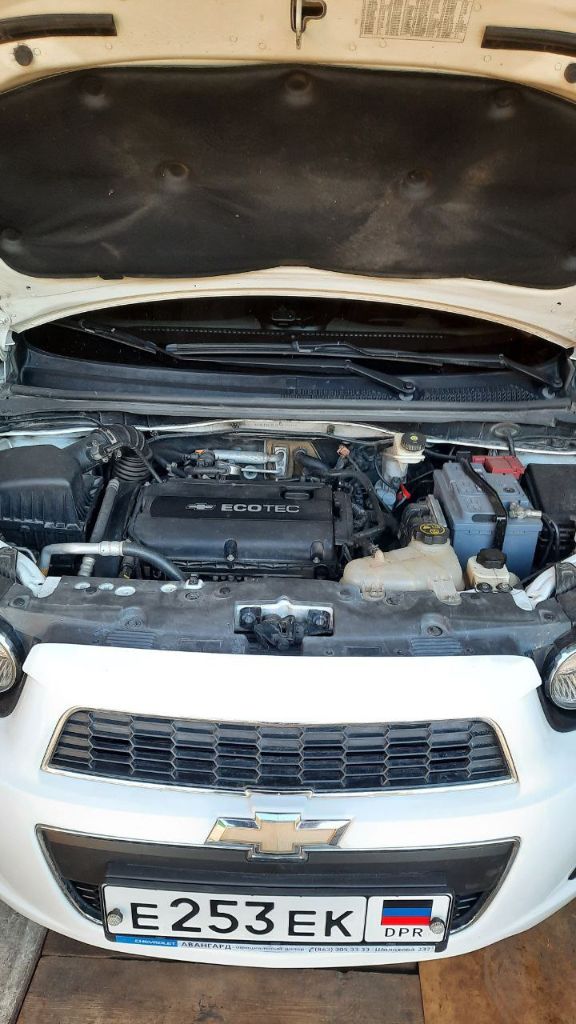 Продам шевроле авео t300. 1.6л,115л. С. ,бензин, акпп. Год 2014.цвет белый. Пробег116тыс. Км. Предмаксимальная комплектация, собственник, только полное переоформление, машина на учёте днр. Машина в хорошем состоянии, вложений по обслуживанию не требует, гаражное хранение.2ключа, сервисная книжка. Цена 1000000мл. Рублей. Все вопросы по тел. +79493536396александр - фотография - 18