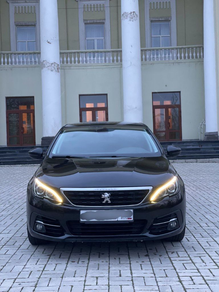 Родам peugeot 308 ll поколения рестайл 2018г. В. Французской сборки с пробегом 130т. Км, машина в идеальном состоянии, очень популярный в европе универсал с надёжным дизельным мотором 1,5 hdi (130 л. С) и неубиваемой японской 8 ступенчатой акпп aisin. Кузов оцинкованный, мотор, коробка и ходовая в идеале. Отличная комплектация: климат, круиз, датчик света, дождя, сенсорная мультимедиа с поддержкой android auto и apple carplay, полный электропакет, мультируль, автоматическое складывание зеркал, электронный ручник, и многое другое. Два ключа. Машина на хорошей зимней резине. Расход в городе 5 л. В дтп не была, стекла, оптика все родное, юридически чиста и готова к переоформлению, едем сразу с вами оформляем. Звоните в любое время.
Цена 1.640 (торг будет договоримся по цене) обмен рассмотрю, днр ☎телефон для связи феникс: +79493412951 билайн: +79064282642
Так же возможна доставка 🚚 - фотография - 7