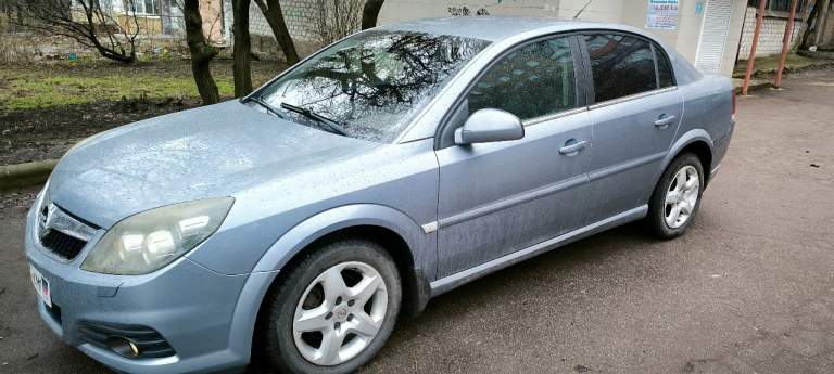 Продам opel vectra c 2.2 бензин. 2008 год выпуска. Кпп-автомат. Комплектация полная. Автомобиль на полном ходу. Двигатель и кпп без нареканий. Продажа по дкп или полное переоформление в мрэо. Торг у капота. 670тысяч рублей. Телефон+79493709484 - фотография - 6