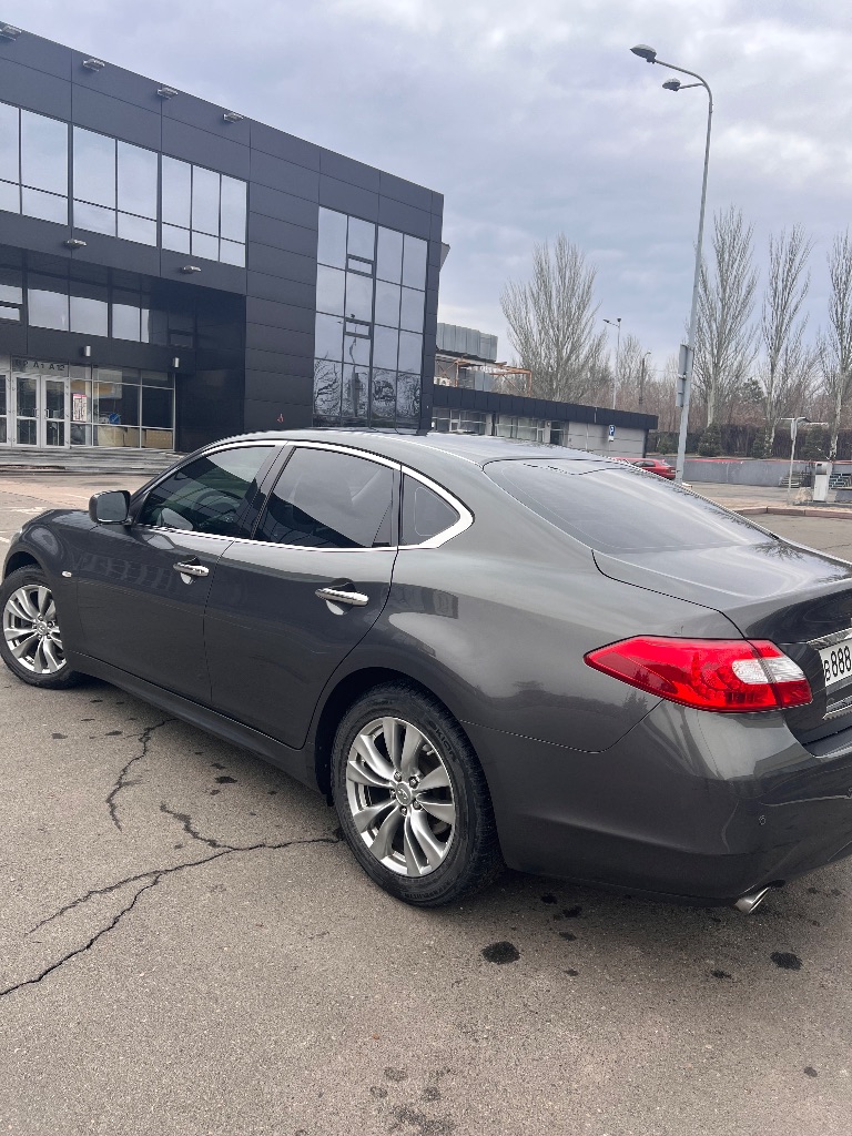 Продам infiniti m25. Европейка. Я собственник.
2012 Год. Выехала с автосалона 2013 году летом.
2,5 Объем двигателя.
62 Т родного пробега. Один хозяин.
Полностью в родной краске. Автомобиль в отличном состоянии, очень мало ездила, в салоне все идеально.
Машина абсолютно не требует никаких вложений!!!!!
Звоните пожалуйста, все расскажу и покажу ☺️
2100000 Руб
+79494204261 - фотография - 10
