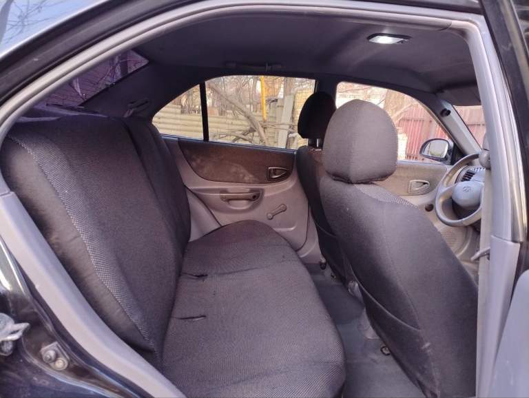 Продам: hyundai, модель: accent, год выпуска: 2006,
Двигатель: 1.6,коробка: автомат, пробег: 305 тыс. Км,
Осмотр: г. Макеевка. Цена: 530 тыс. ₽.
Отличная и надёжная машинка на автомате. Полностью обслужена.
С документами полный порядок, хозяин по техпаспорту.
Также рассмотрю обмен на мото. За наличные - торг.
Телефон: +79497560976 - фотография - 7