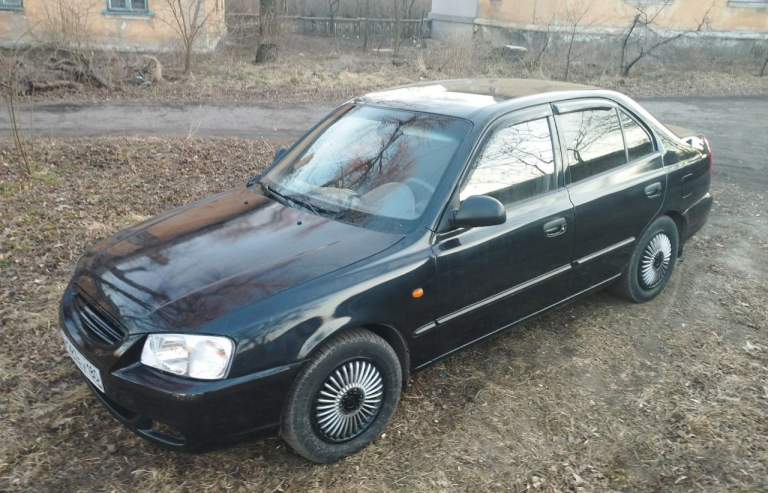 Продам: hyundai, модель: accent, год выпуска: 2006,
Двигатель: 1.6,коробка: автомат, пробег: 305 тыс. Км,
Осмотр: г. Макеевка. Цена: 530 тыс. ₽.
Отличная и надёжная машинка на автомате. Полностью обслужена.
С документами полный порядок, хозяин по техпаспорту.
Также рассмотрю обмен на мото. За наличные - торг.
Телефон: +79497560976 - фотография - 5
