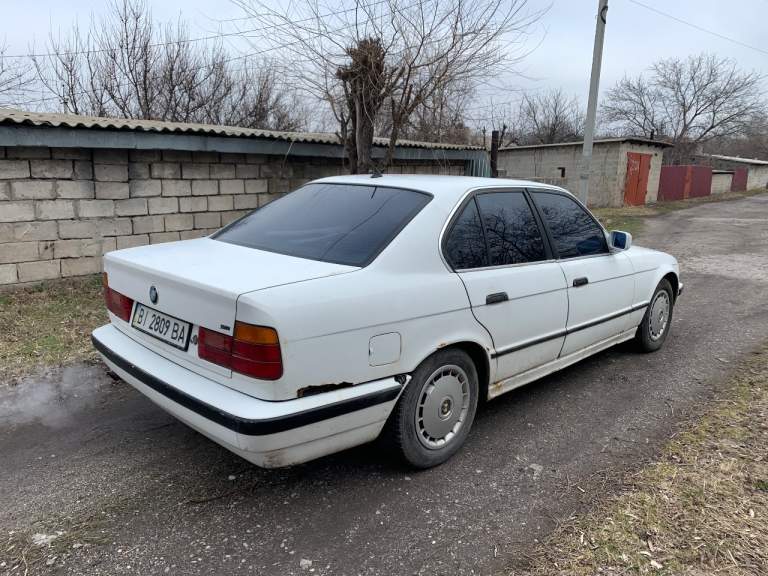 Продам bmw e34
1989Г m20b20
Механика
На ходу, требует вложений.
Укр документы
Донецк
Обмен не интересует
Цена 200.000₽ - фотография - 1
