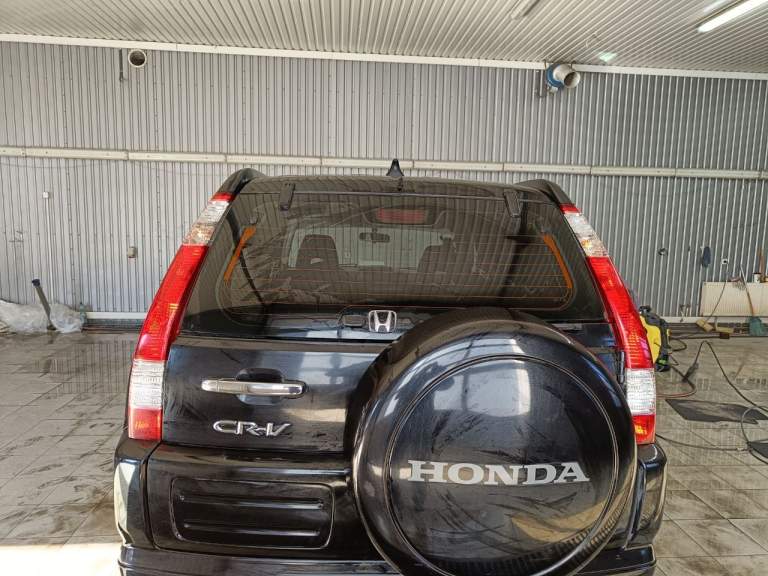 Продам хонда срв2 2006г.2л, автомат, пробег 277тыс. 4×4.владею с 2013года. Комплектация полная (кожаный салон, мультируль, подогрев передних сидений и зеркал, климат контроль однозоный, свет ксенон, шумоизоляция салона и багажника, мультимедиа андроид 2/32 с навигацией, сигнализация с автозапуском) корпус без проблем, ходовая в порядке. Стоимость 1250000₽. Тел:+79494192805 - фотография - 15