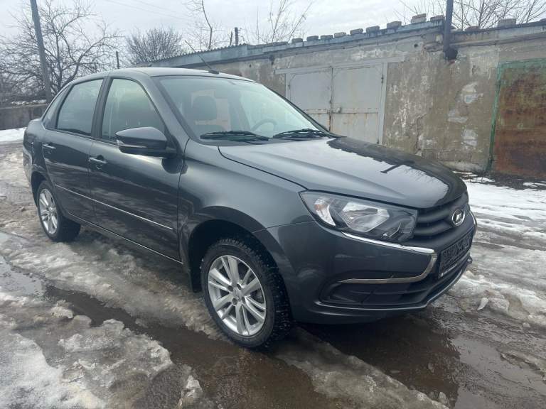 В наличии новая lada granta 24 г. В comfort +, в кузове седан, темно серый "борнео"
Богатая комплектация: кондиционер, подогрев сидений, электро усилитель, авs,
Стеклоподъёмники, электро зеркала, штатная магнитола,
Шумоизоляция, защита двигателя.
Литые диски r15.
Будете первым владельцем.
Цена 1 м 170т.
Осмотр г. Петровское / красный луч.
Дополнительная информация по телефону
+ 7 959 266 92 40 ( Телеграмм ) - фотография - 3