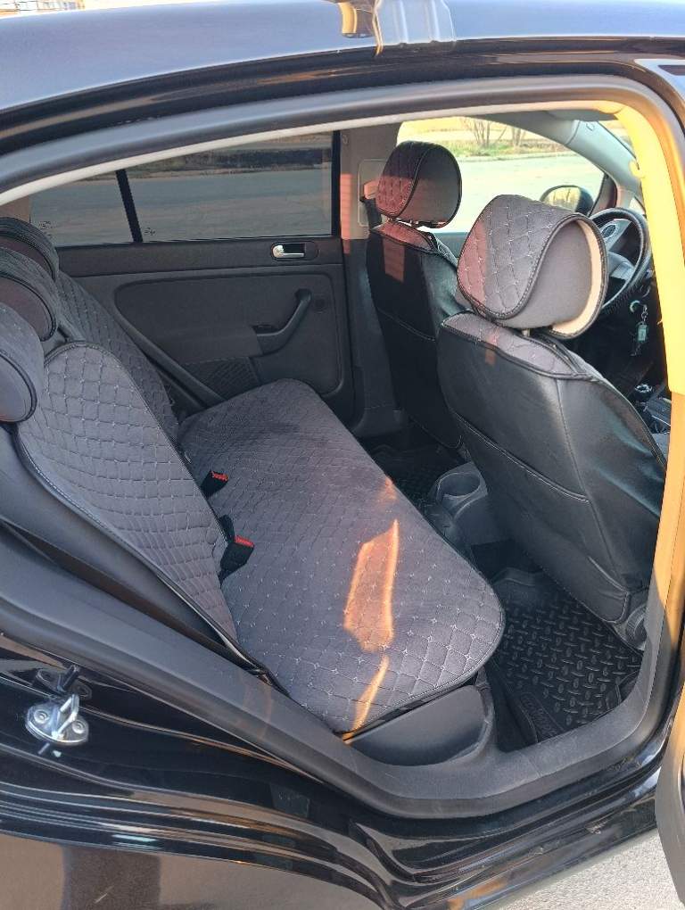Продам vw golf plus 1.4 бензин, авто в очень хорошем состоянии, 2008 год выпуска, пробег 167900. Хорошая комплектация, двухзонный климат контроль, автозапуск, подогрев сидений и зеркал, круиз контроль, датчик дождя и света, авторегистратор. Новая зимняя и летняя резина. Цена 750000 тыс,
Тел: +79494710569 - фотография - 5