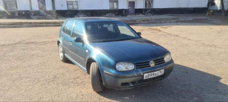 Продам volkswagen golf mk 4 механика, мотор 1.4  2001 года, пробег 237000 км.  Готов на любые проверки.
Комплектация : гидроусилитель руля, 4эль стеклоподъёмника, кондиционер, сигнализация, магнитофон. Машина в нормальном состоянии, каждый день на ходу,   коробка работает хорошо, остальное на фото.
Макеевка. Цена 400 тыс. Торг уместен.
Тел: +79493196350 - фотография - 7
