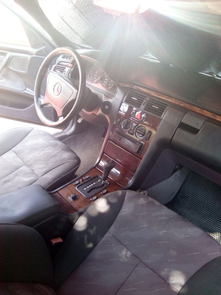 Спасибо за размещение!

Донецк (ленинский, центр)
Автомобиль: mercedes-benz w210 е300d
Год: 1997
Пробег: 300 т. Км
Объем: 3 л.
Цена: 380 т. Р.
Только с переоформлением
Все вопросы по телефону: +7-949-522-34-89 (номер на тг также есть) дмитрий - фотография - 5