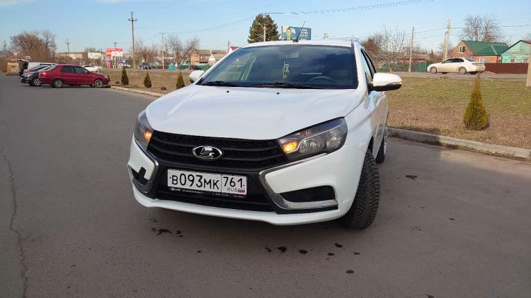 Продам lada vesta 2019 год комплектация comfort в хорошем состоянии. Кондиционер. Мультируль. Мультимедия. Подогрев сидений, стёкол. По документам полный порядок продажа от собственника. Номер для связи 8 961-830-10-43.. .
Цена : 850.000₽ торг уместен реальному покупателю. ..
Осмотр город зерноград ростовская область. Все вопросы по телефону. - фотография - 2