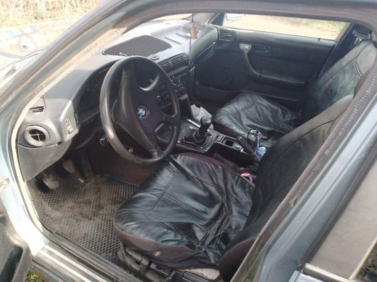 Bmw 520 e 34
На боевом ходу. Вопросы по телефону
+79495502029 - фотография - 1