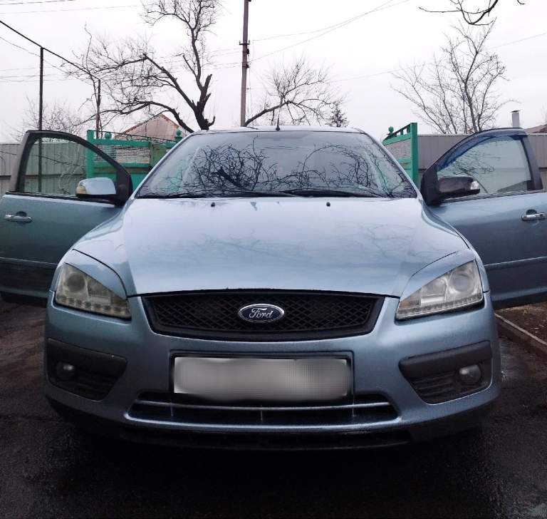 Продается ford focus 2, 2006год 1,8 мт(125л. С). Пробег 208т, по состоянию очень похож на родной. Ездит девушка, она же собственник, продает и показывает она же. Хорошая комплектация с подогревом передних сидений, лобового, заднего стекла, боковых зеркал, 4 стеклоподъёмника, кондиционер, на литых дисках. Есть недочёты по задним аркам и порогам, вздутия и рыжики, ещё не критично но внимания требует. Салон ухоженый, общее состояние авто на 4.
Находится в городе харцызск.
Цена 540т. Р.
Тел +79494303139 татьяна - фотография - 1
