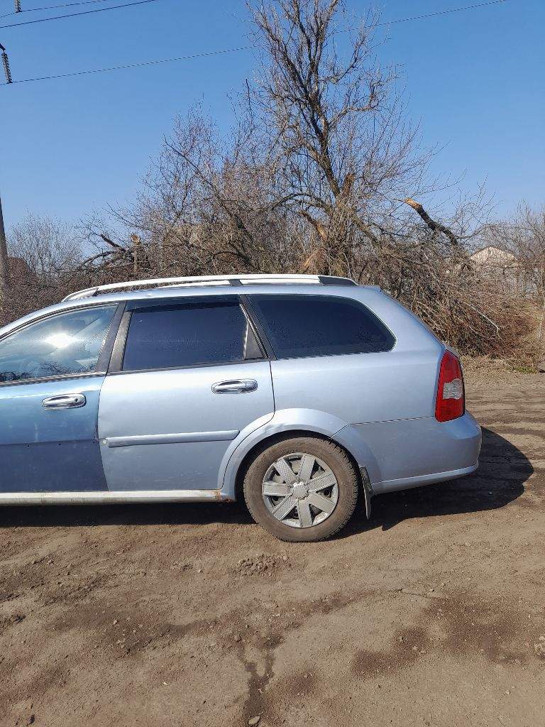 Chevrolet lacetti
Год выпуска: 2010
Пробег: 413 000км
Техническое состояние: отличное
Цена: 479.000₽ торг уместен
Номер для связи: +79494891507 - фотография - 3