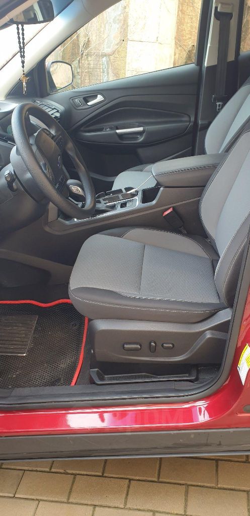 Продаю отличный автомобиль, ford escape. На полном интилектуальном приводе с высоким клиренсом. В автомобиле есть все необходимое для комфортной езды:
Делать ничего не нужно, рулевая обслужена, на гарантии! Новый аккумулятор, новая летняя резина!
Двигатель бензин, 1.5 л
Мощность 179 л. С. , налог
Коробка передач акпп
Привод 4wd
Цвет красный
Пробег 70 000 км
Руль левый
Поколение 3 поколение, рестайлинг
Комплектация 1.5 at 4wd sel
Российский учёт
Цена 2300000 ₽
+79595421728 - фотография - 6