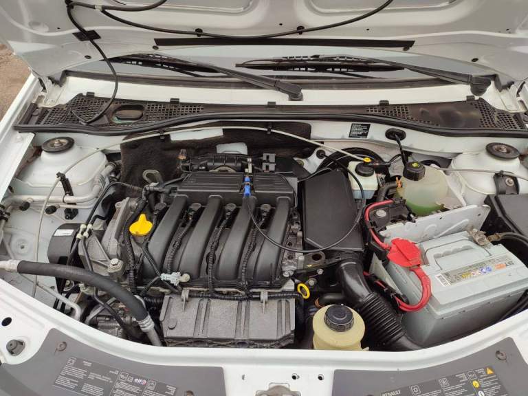 Продам renault logan 2014 года, без единого подкраса. С оригинальным пробегом, в самой дорогой комплектации. Двигатель 1.6, бензин. Есть кондиционер, подогрев сидений. Один хозяин по птс. Цена 800тр.
+79493373857 Валерий - фотография - 5
