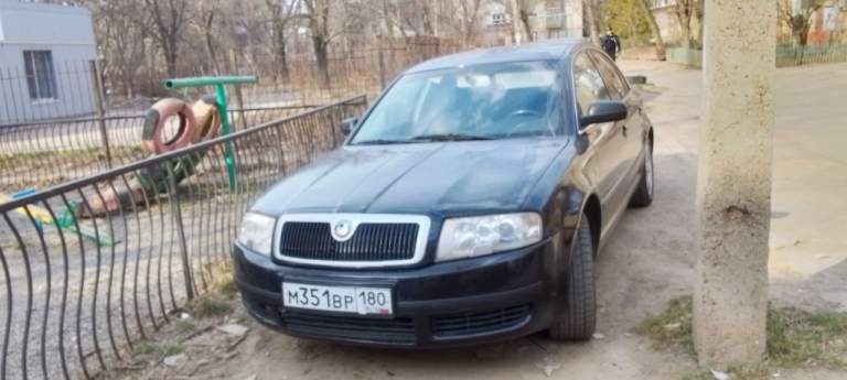 Продам шкоду супер б 2005 год 1.8 турбо автомат все работает как надо учёт 180 я хозяин +79495278724 750000 - фотография - 2